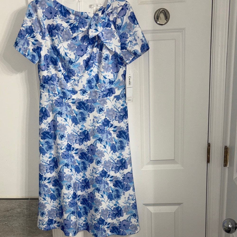 London Times Blue and White Floral Midi Dress